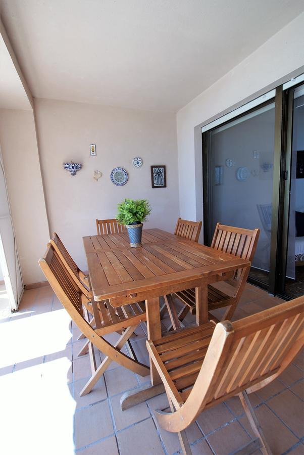 Myflats Mediterranean View 坎佩略 外观 照片