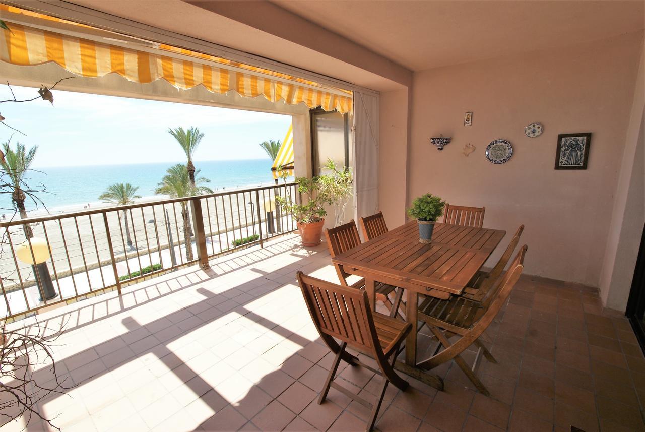 Myflats Mediterranean View 坎佩略 外观 照片
